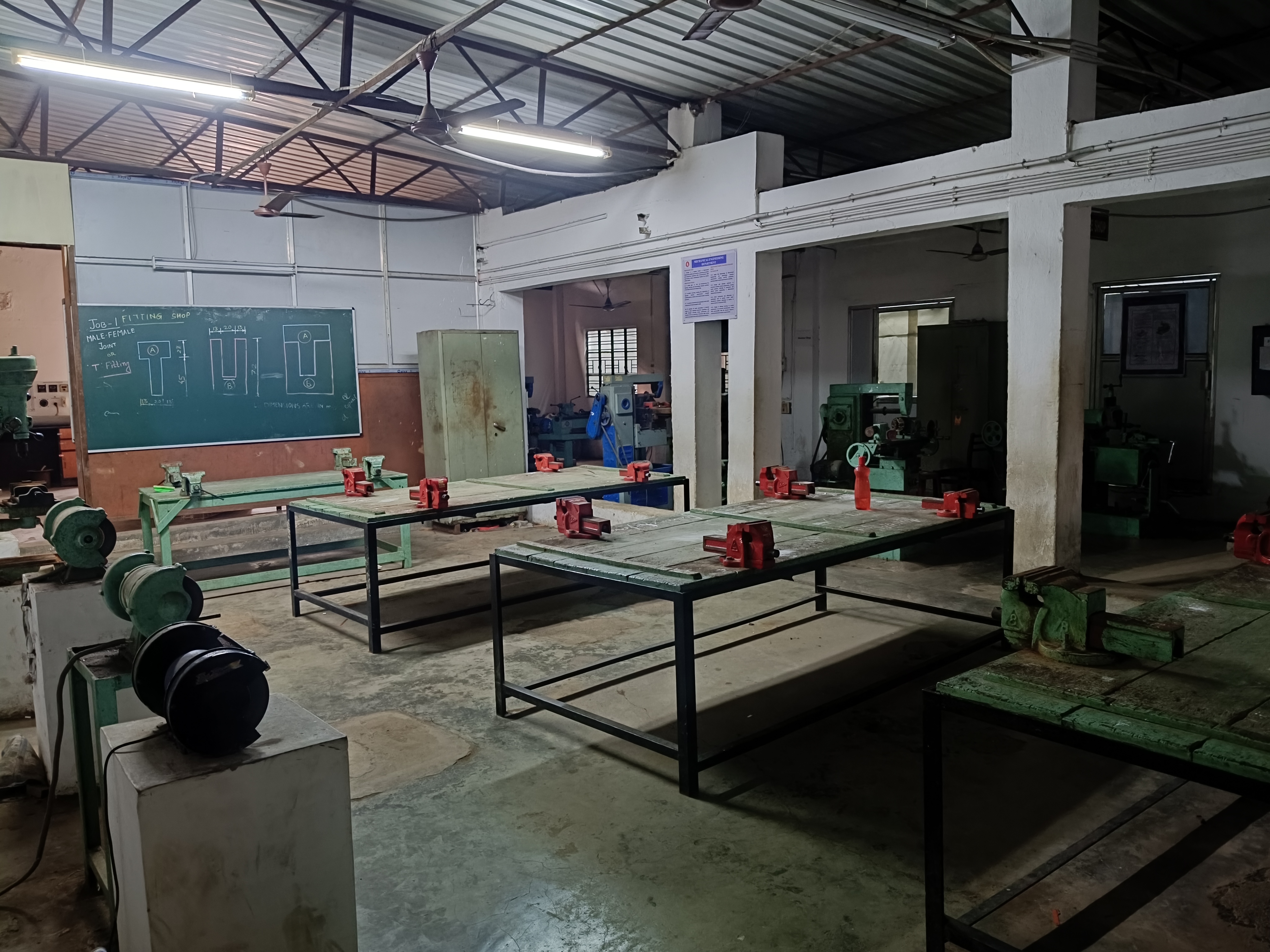 Techno Main Salt Lake Kolkata Campus Labs media (4) by 1778505586_69203.jpg