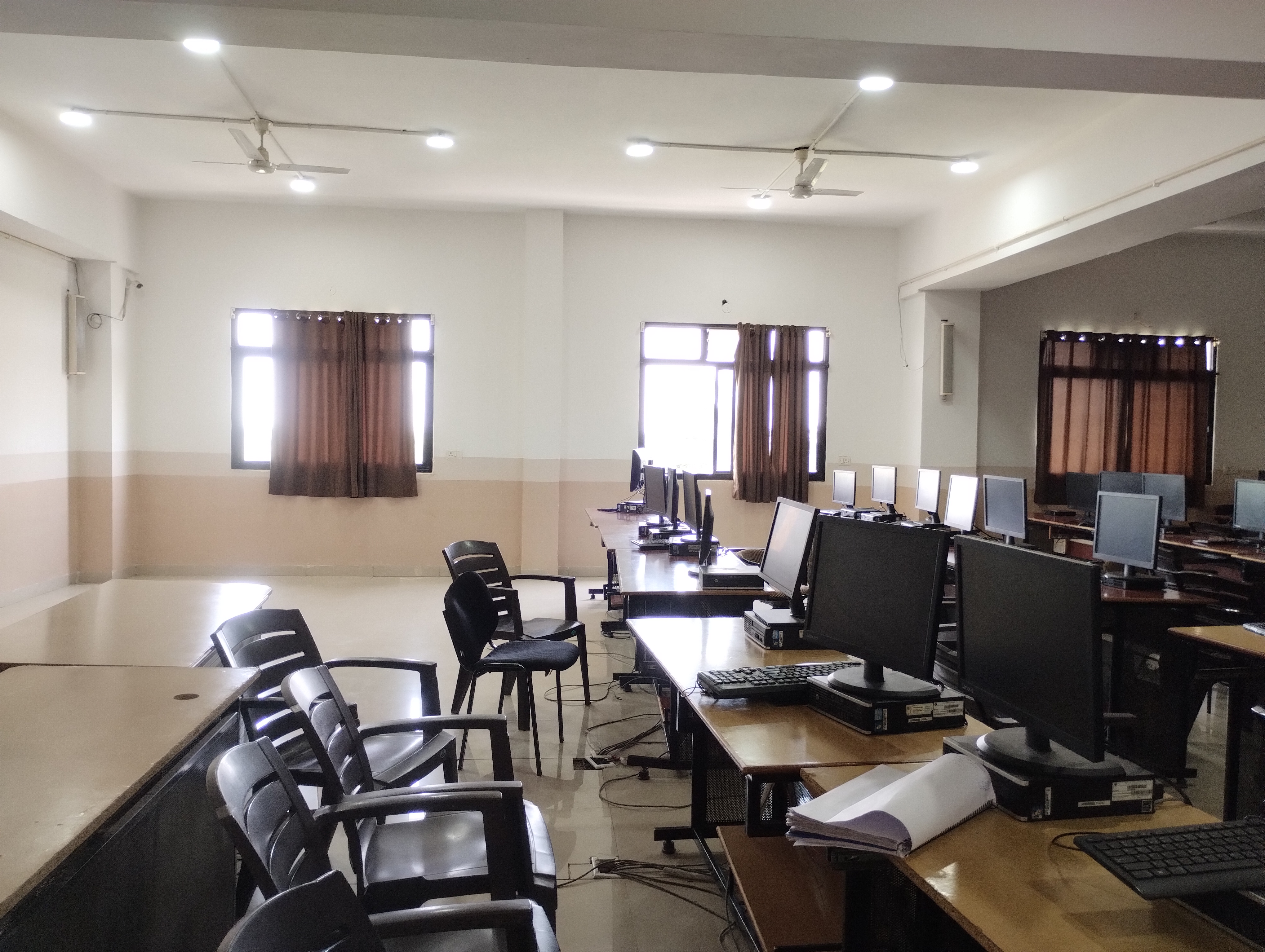 Sri Aurobindo Institute of Technology Indore Campus Labs media (8) by 1779095290_IMG_20260515_134306139.jpg