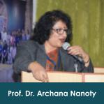 Dr. Archana advises the students to never stop working, until their goals are achieved