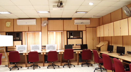 VAMNICOM Computer Lab