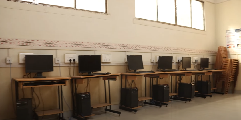 AISSMS COE Computer Lab