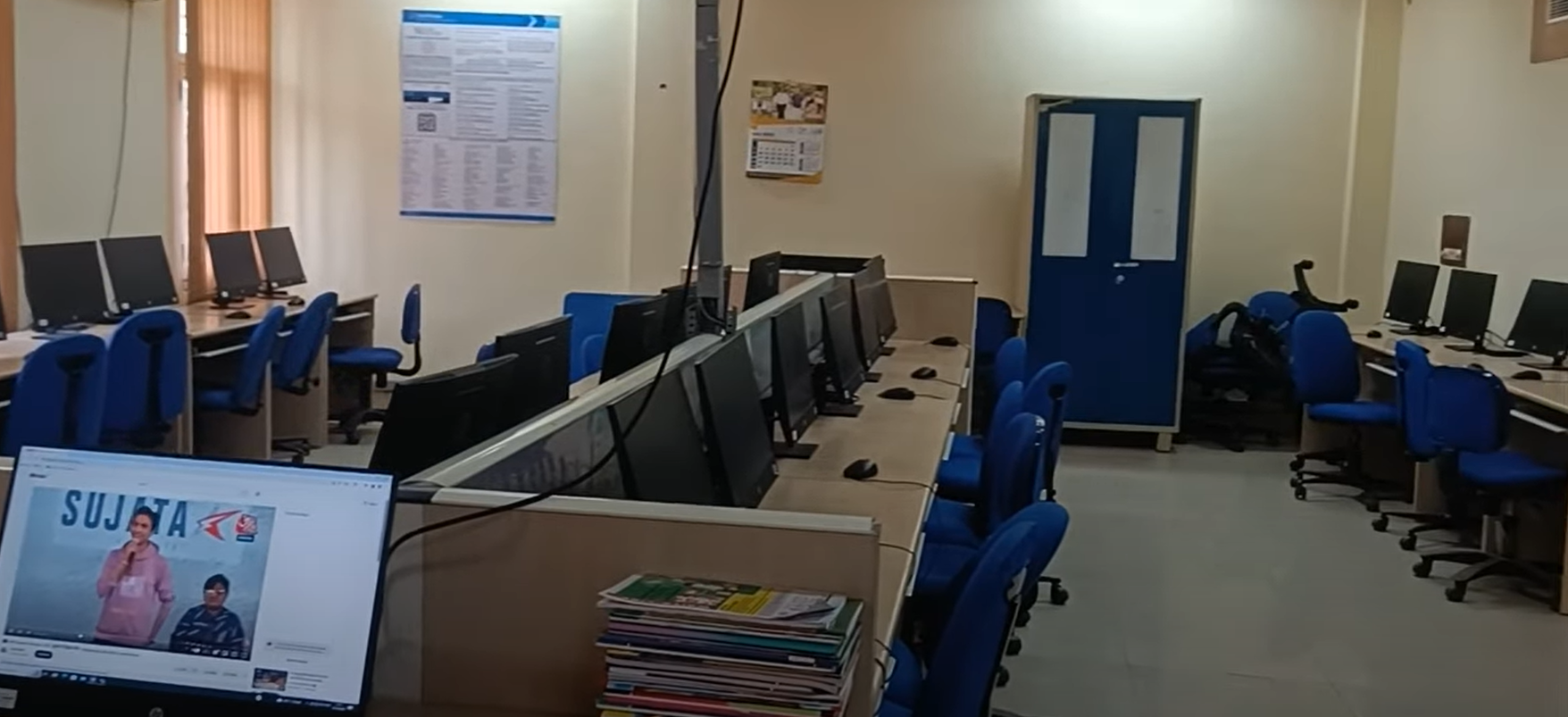 NSUT West Computer Lab