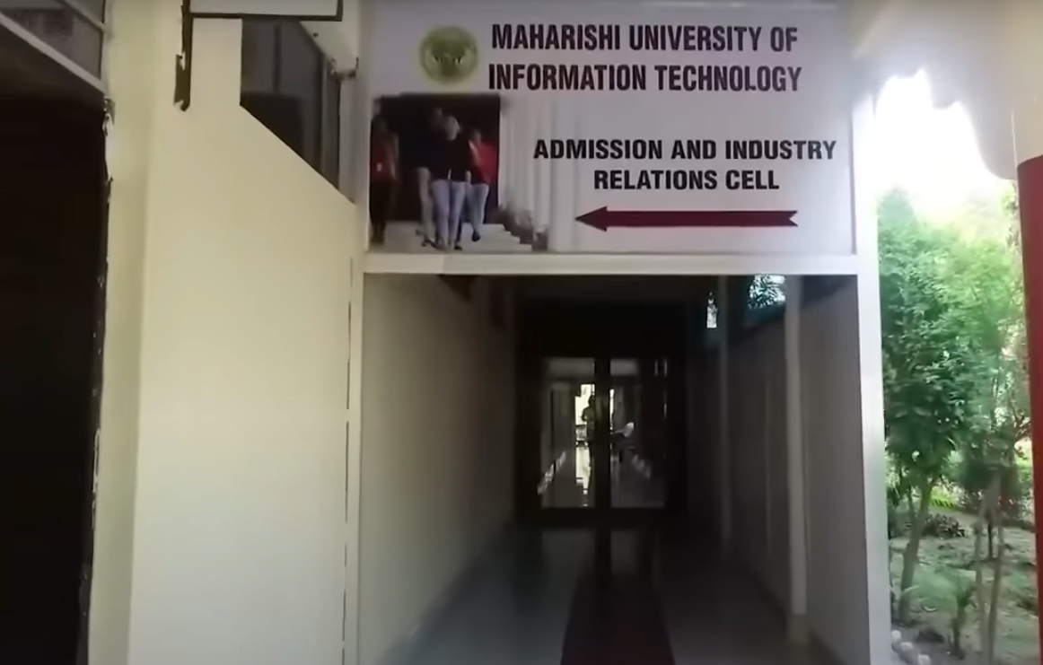  MUIT Lucknow Campus Corridor