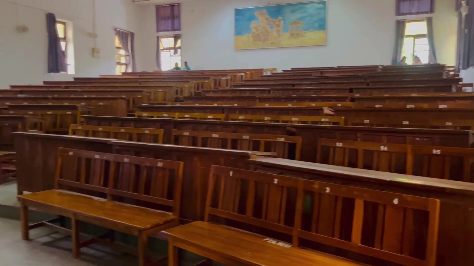 GMC Kozhikode Classroom