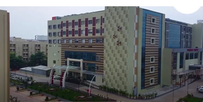 Institute of Medical Sciences & Sum Hospital Front View