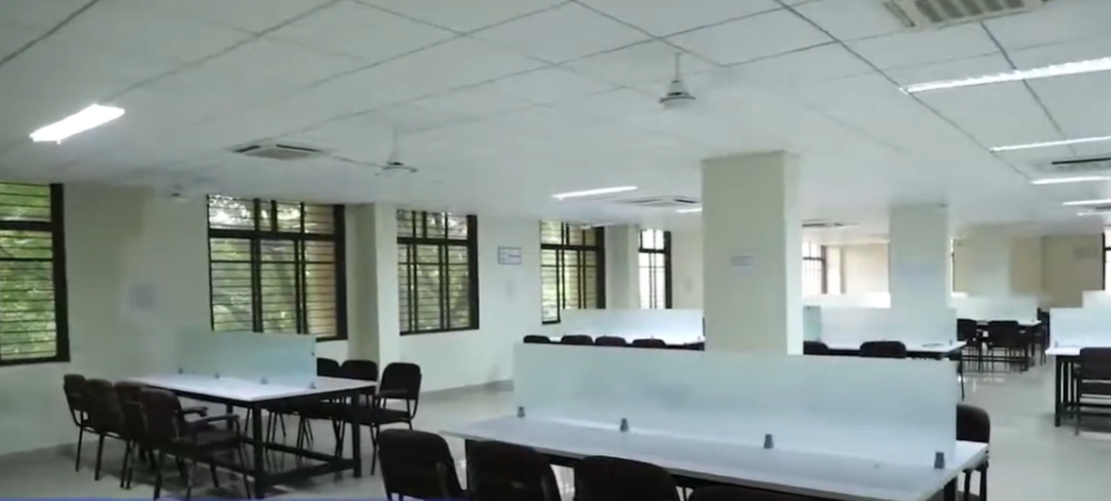 GMS Surat reading room