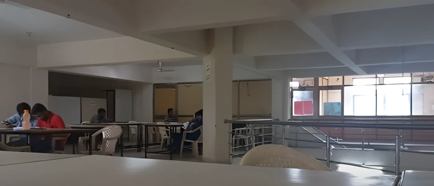 GEC Gandhinagar Reading room