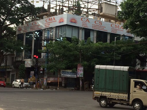 Sura Academy Building photo 1