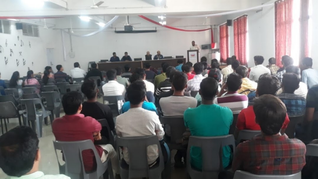 UPSC /MPSC (Eagle Academy) Pictures photo 1