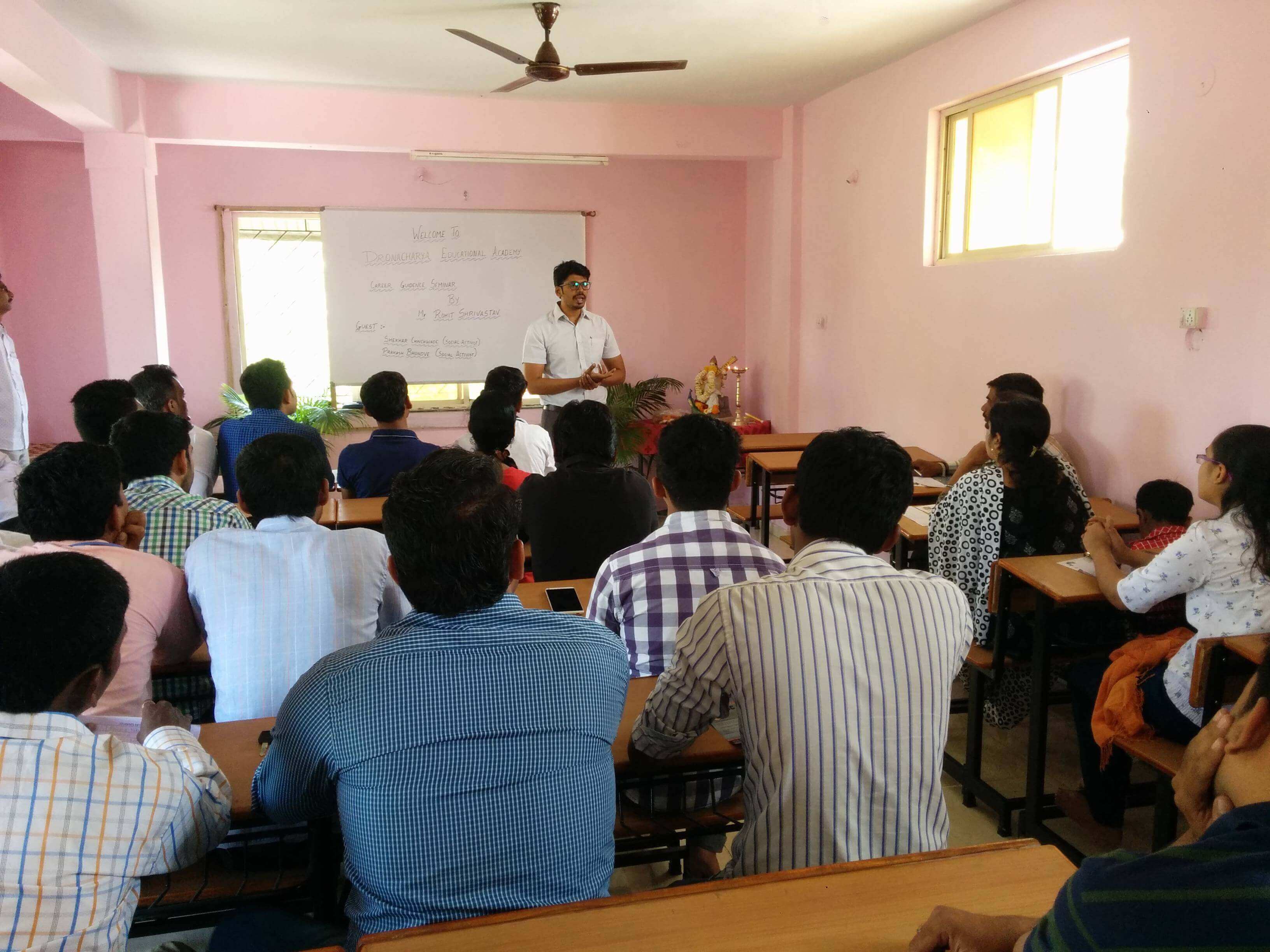 Dronacharya Education Academy Dronacharya Education Academy ( UPSC & MPSC ) photo 2