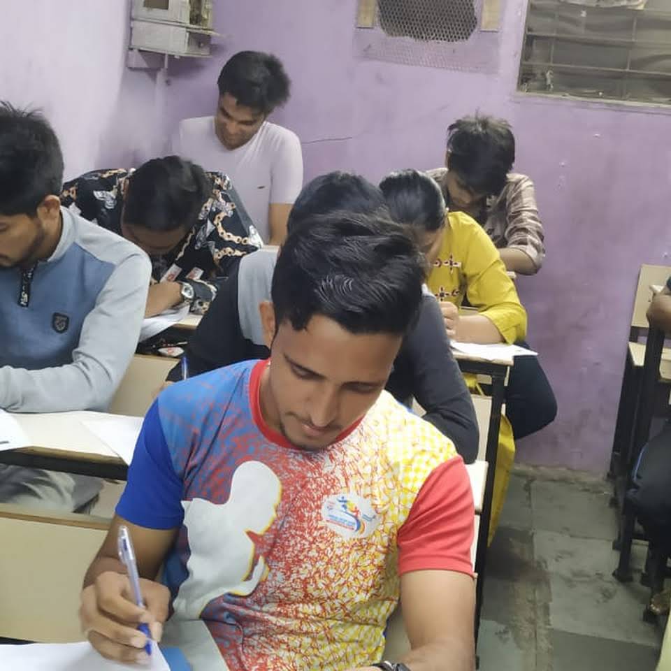 Narayan Classes Narayan Classes photo 1
