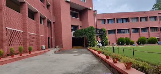 IIMC Campus Building