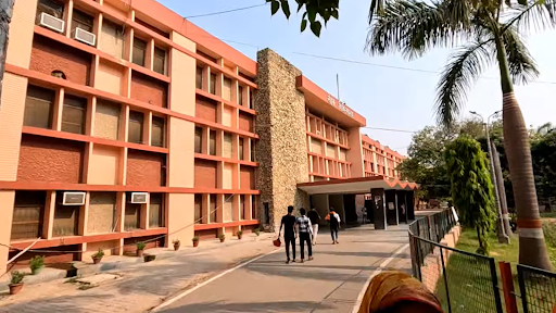 Baba Raghav Das Medical College, Gorakhpur OPD Building