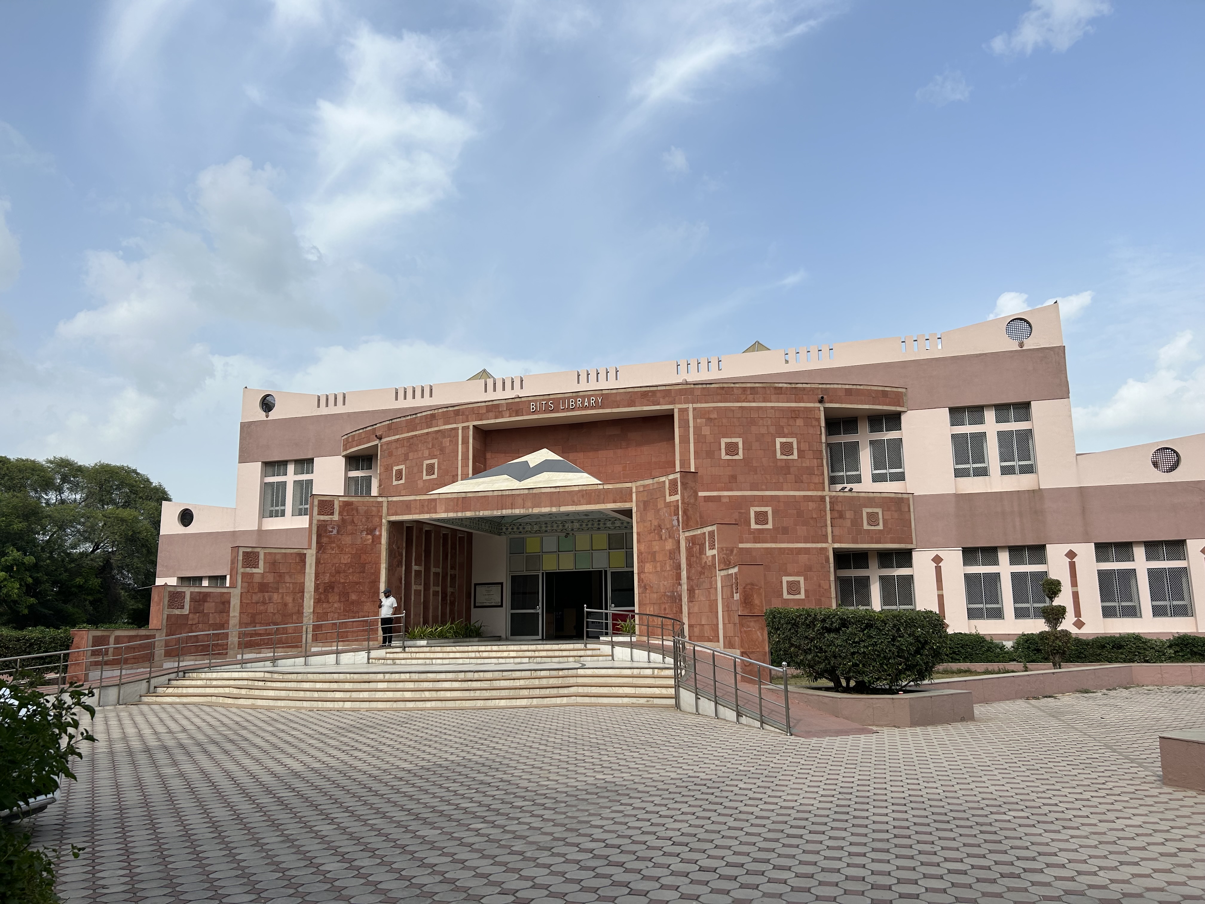 BITS Pilani Facilities & Labs photo (9) by Aryan