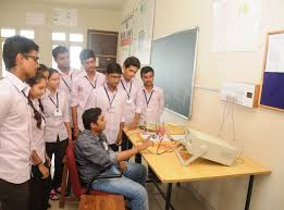 Vidhyadeep Institute of Engineering and Technology Surat Facilities & Labs photo (2) by Aman tiwari