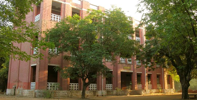 The American College Madurai Campus photo (3) by Muthu Praveen