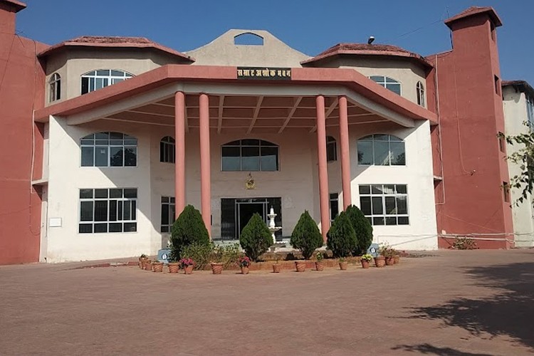 VBU Infrastructure & Academic Building photo (2) by Rashi Khandelwal