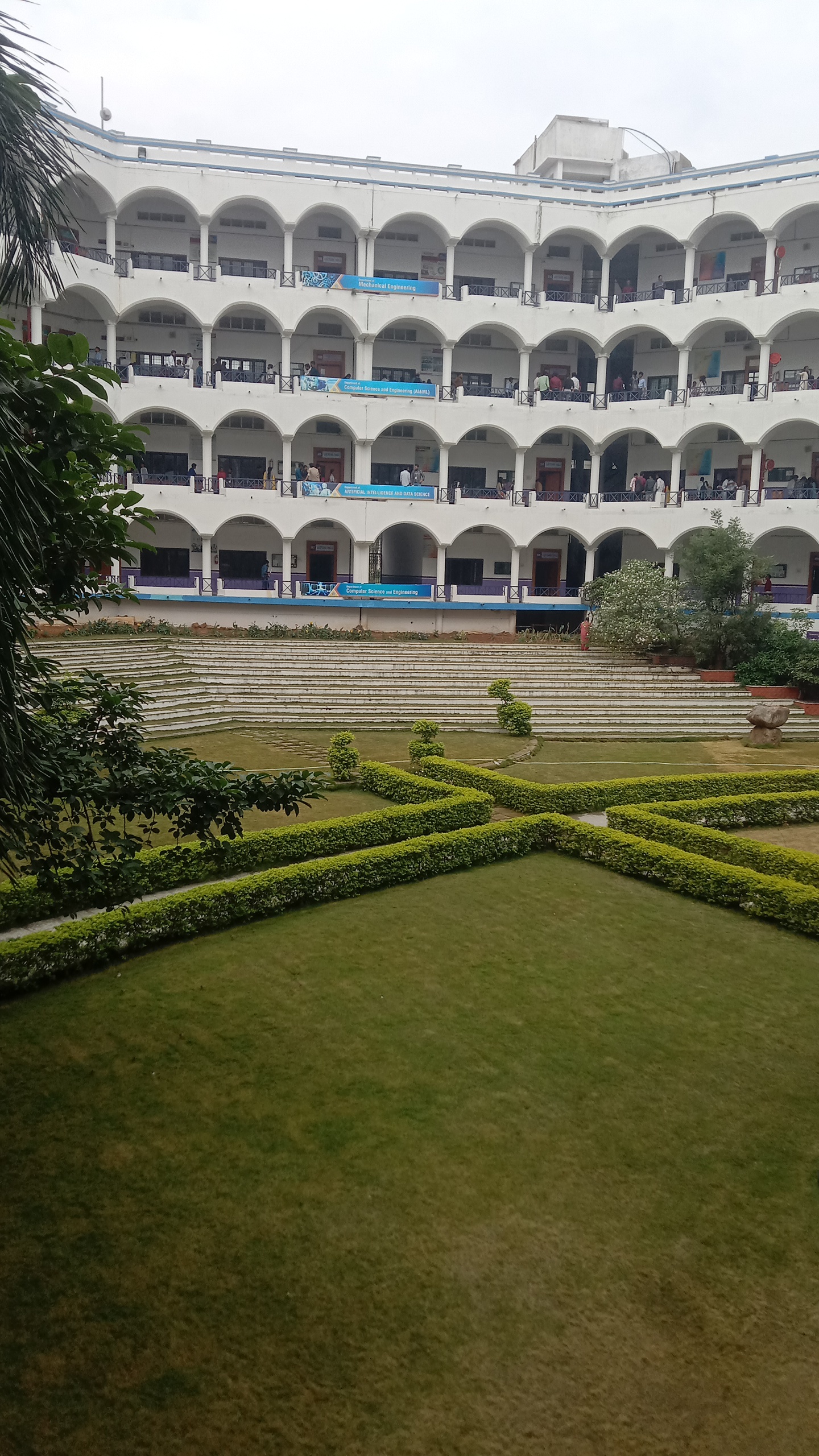 Vignan Institute of Technology & Science Hyderabad Campus photo (7) by Malkedkar Vivek Varma