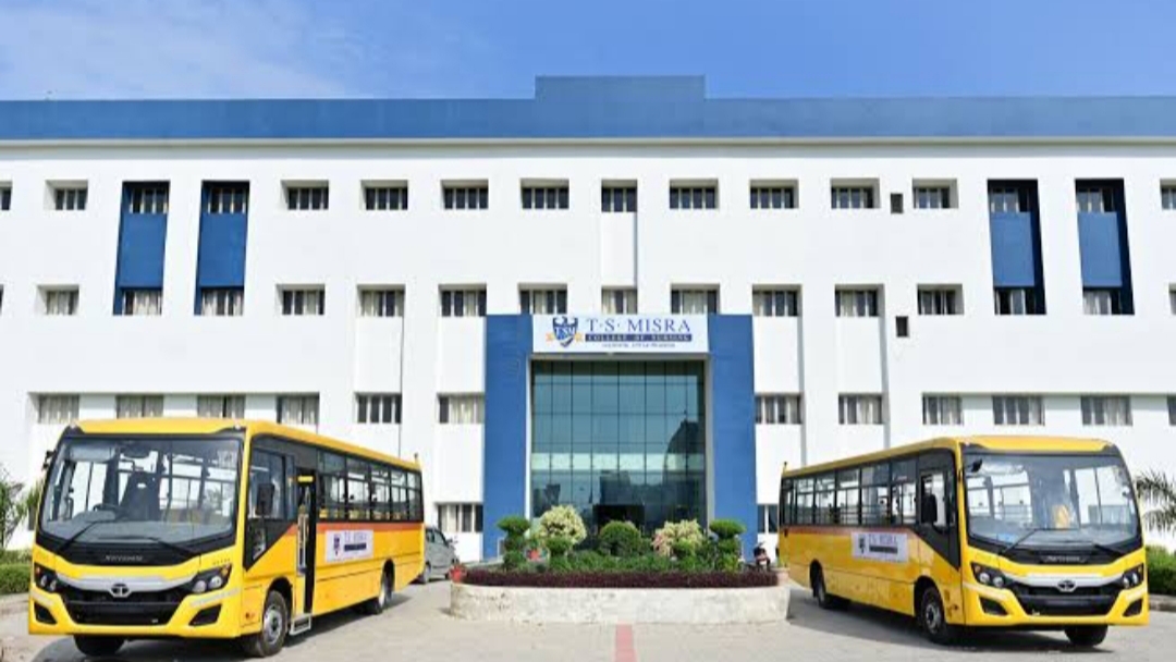 T.S.Mishra University Lucknow General photo (9) by Vandana Tripathi