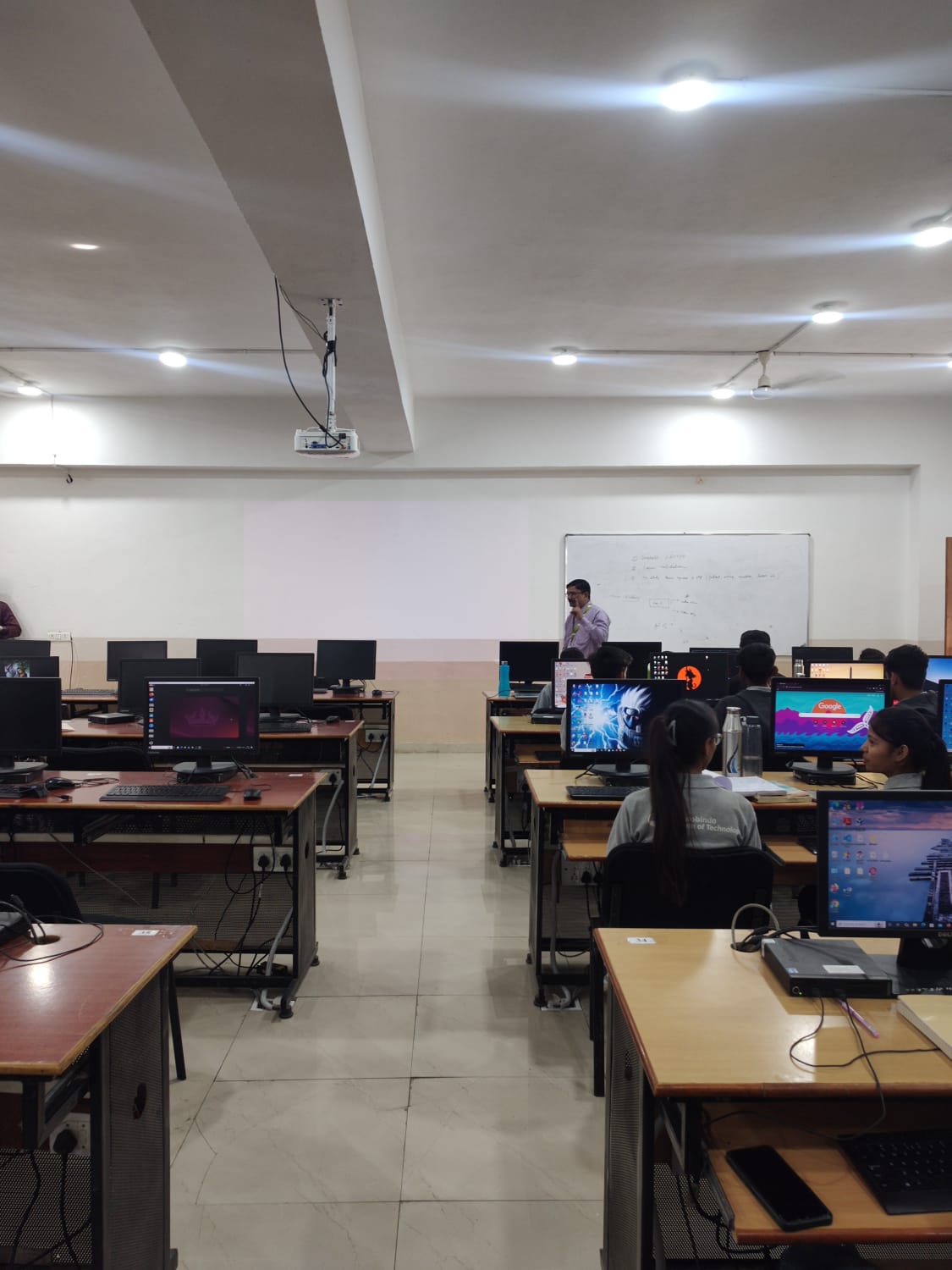 Sri Aurobindo Institute of Technology Indore Facilities & Labs photo (4) by Kanishk Kukreja
