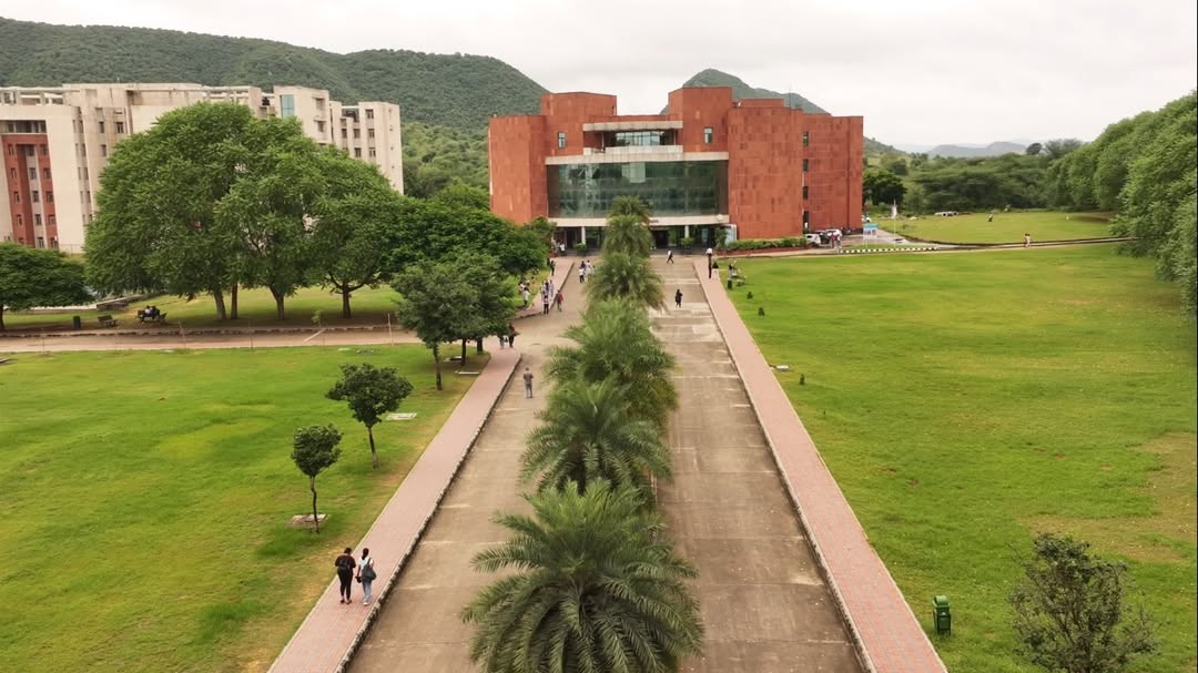 Amity University Jaipur Campus photo (9) by prateek yadav