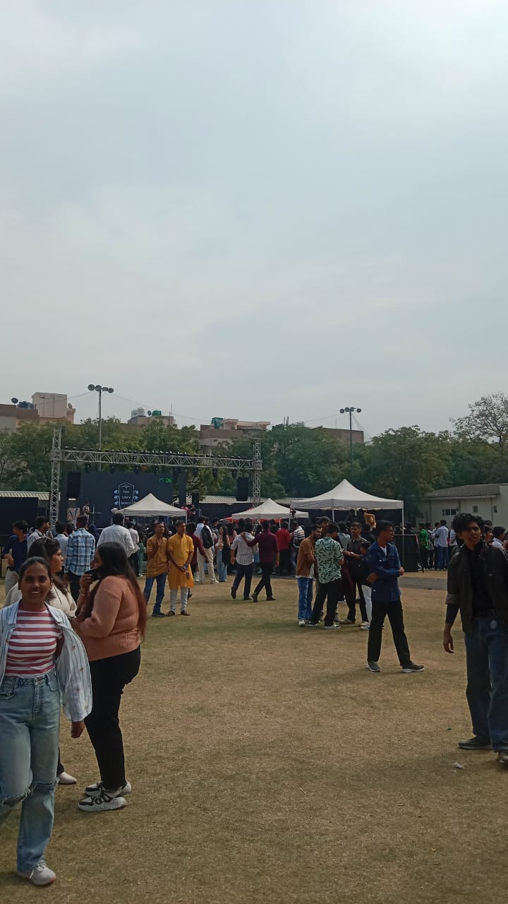 Ramanujan College Campus photo (2) by Alok Kumar
