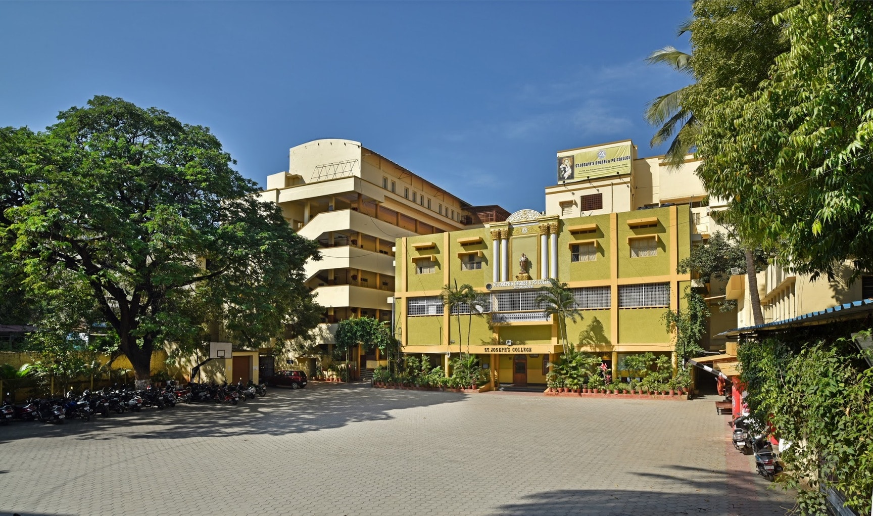 St Joseph's Degree and PG College Hyderabad Infrastructure & Academic Building photo (1) by Mark Robertson