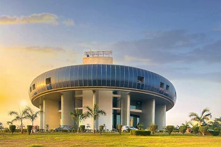 University Institute of Engineering and Technology Lucknow Infrastructure & Academic Building photo (3) by AYUSH BHARTIYA
