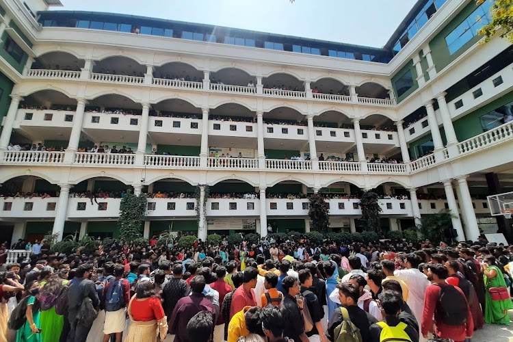 Indian Academy Degree College Bangalore Infrastructure & Academic Building photo (1) by Hammaad Hussain