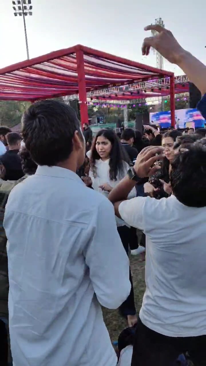 PGDAV College Events photo (3) by Dinesh Kumar