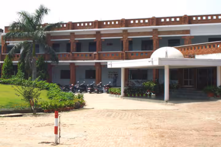 Lal Bahadur Shastri Institute of Management and Development Studies Lucknow Infrastructure & Academic Building photo (1) by Shruti Sharma