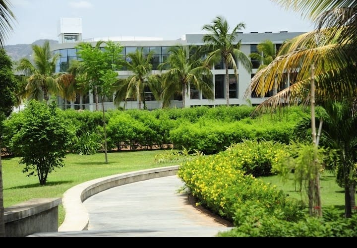 Mohan Babu University Tirupati Campus photo (17) by Bommu Dharani