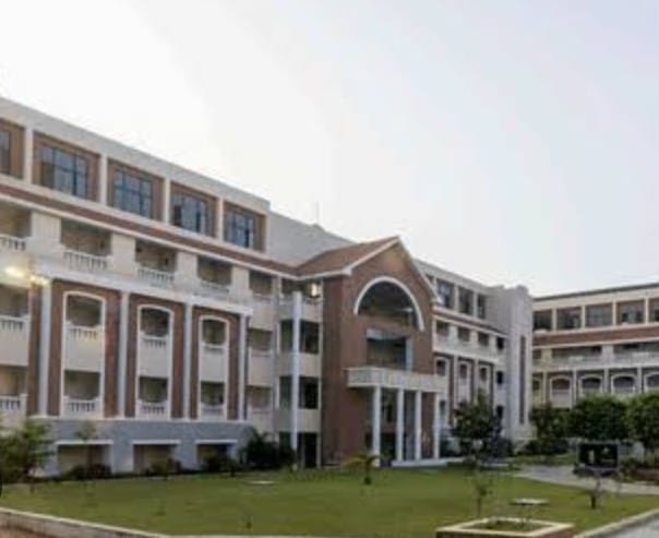 Mohan Babu University Tirupati Campus photo (18) by Bommu Dharani