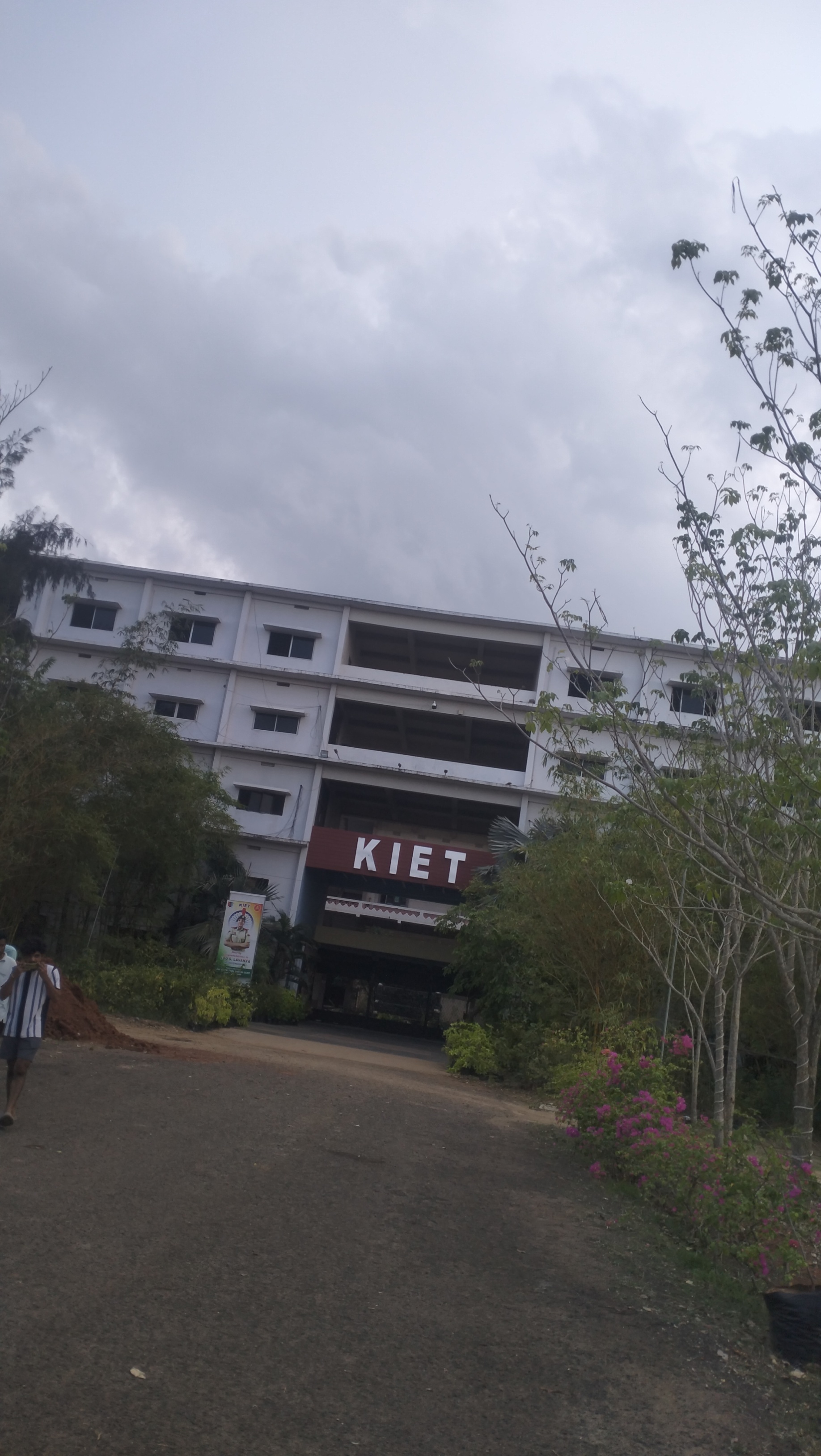 Kakinada Institute of Engineering and Technology West Godavari Infrastructure & Academic Building photo (1) by Avinash Alapati