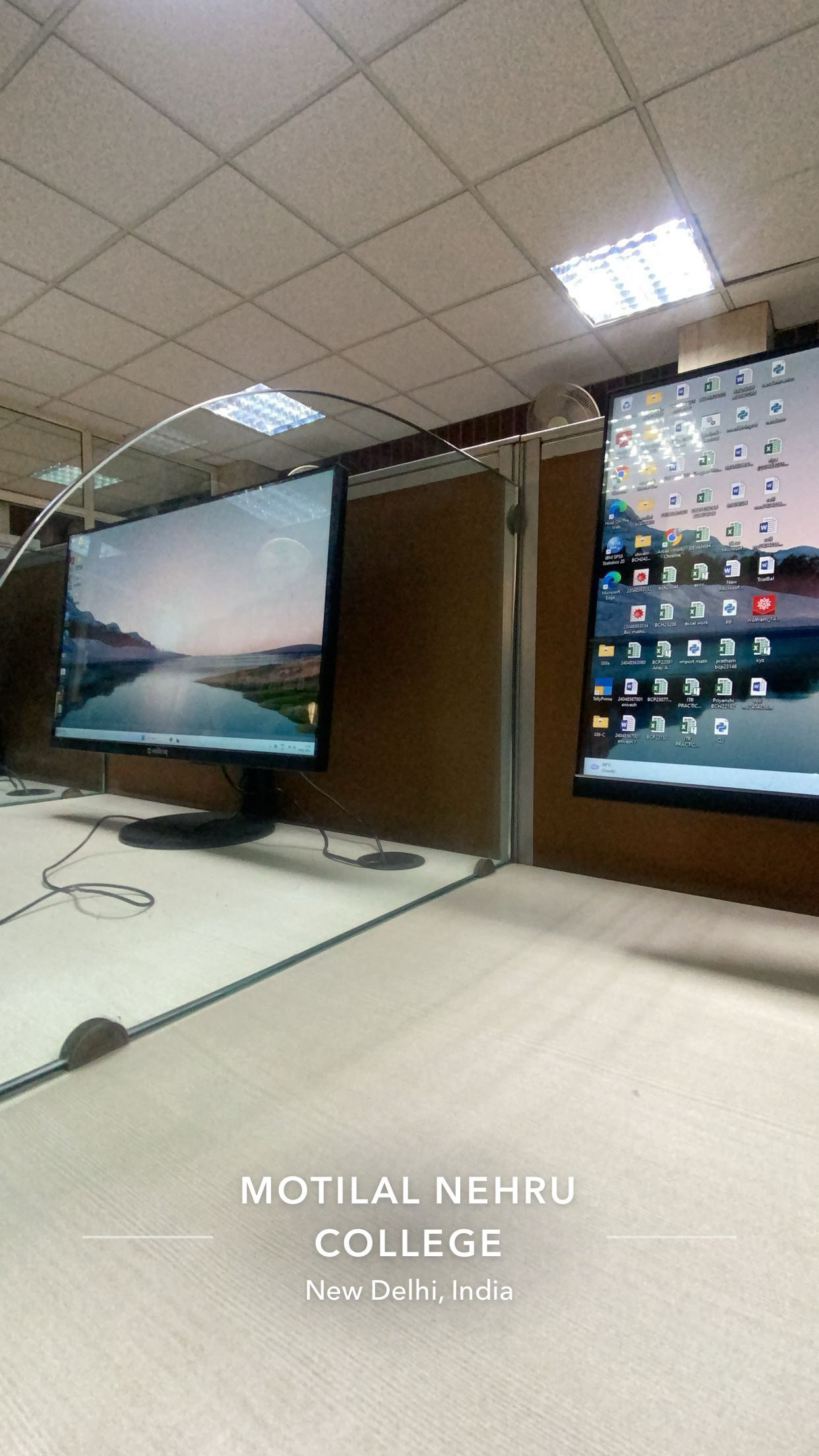 Motilal Nehru College Facilities & Labs photo (2) by Tushar