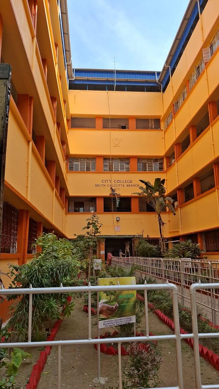 Heramba Chandra College Kolkata Infrastructure & Academic Building photo (1) by Siya Jaiswal