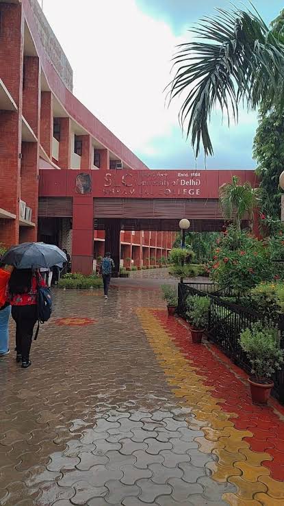 Shyam Lal College Campus photo (6) by Chirag