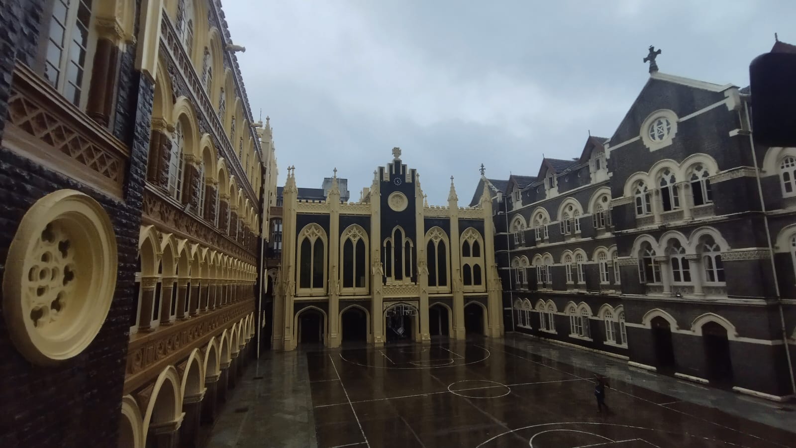 St Xavier's Mumbai Campus photo (3) by shreya singh