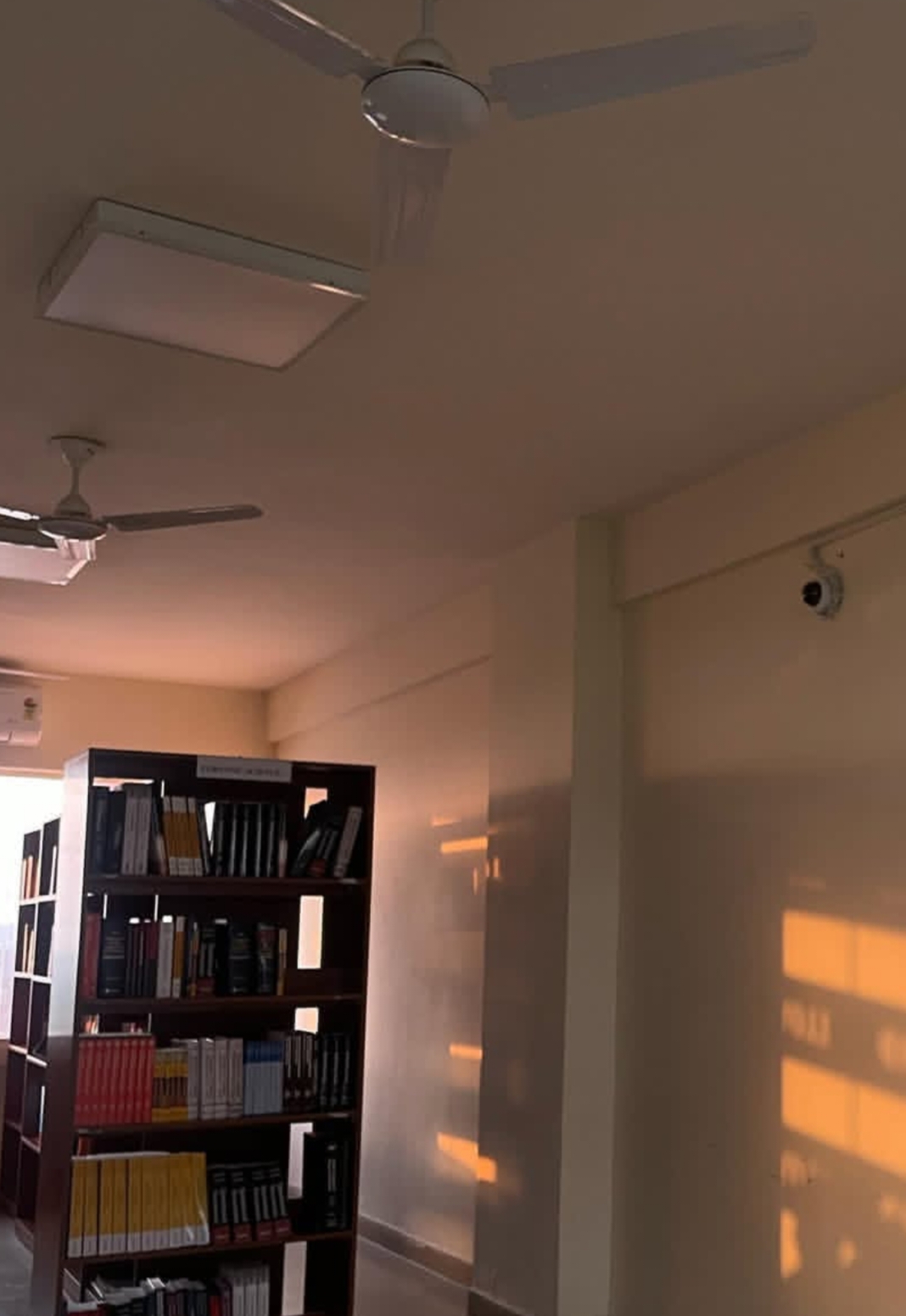 Lloyd Law College Greater Noida Infrastructure & Academic Building photo (7) by Swikriti