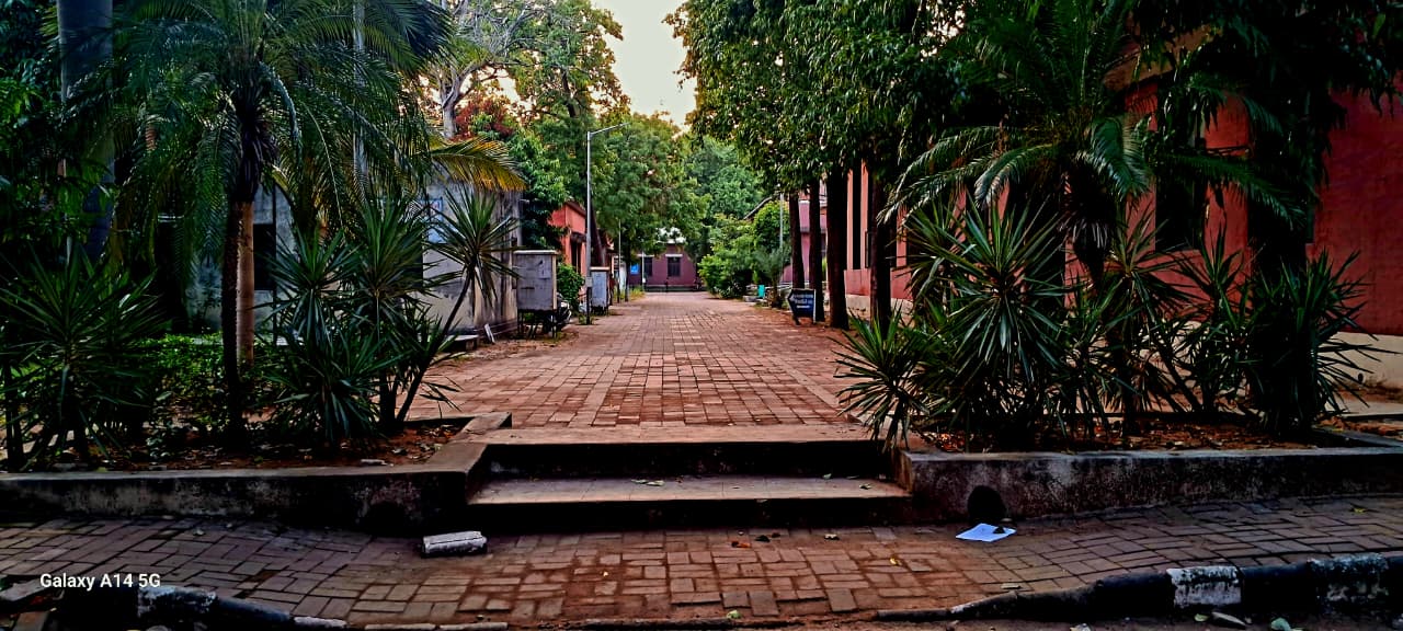 LDCE Ahmedabad Campus photo (2) by Dhruv m patel