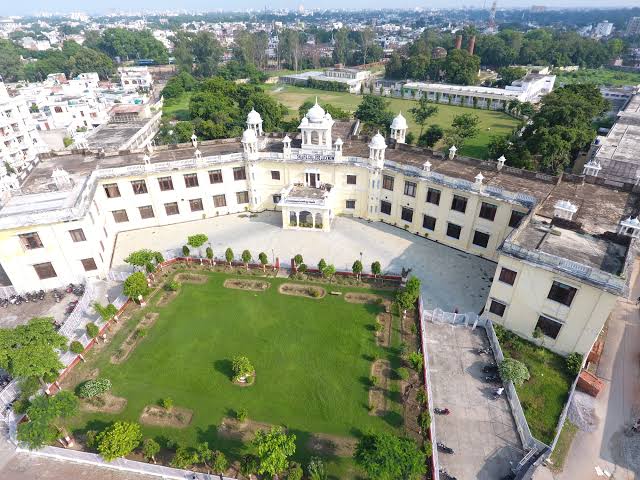 Shia PG College Lucknow Infrastructure & Academic Building photo (5) by Danger