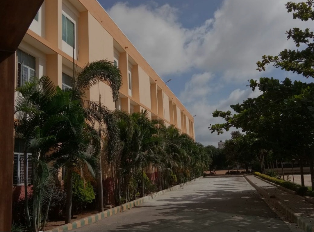 Sai Vidya Institute of Technology Bangalore Campus photo (18) by Ashwin Vinayaka Rao