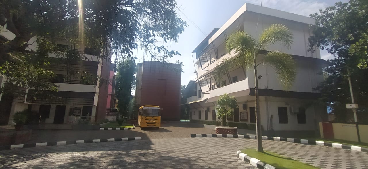 Chinmaya College of Arts, Commerce and Science Ernakulam General photo (2) by K J BABIO