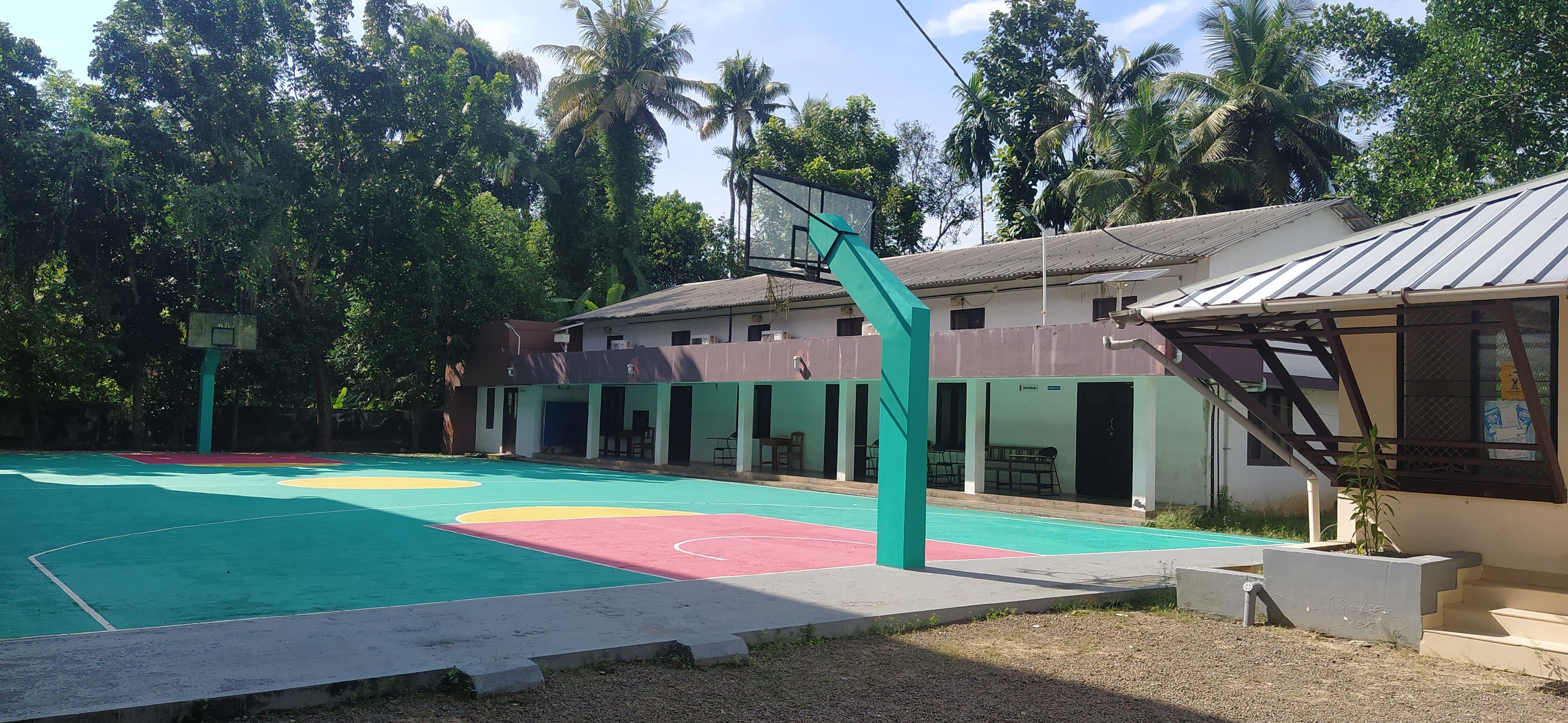 Chinmaya College of Arts, Commerce and Science Ernakulam General photo (4) by K J BABIO