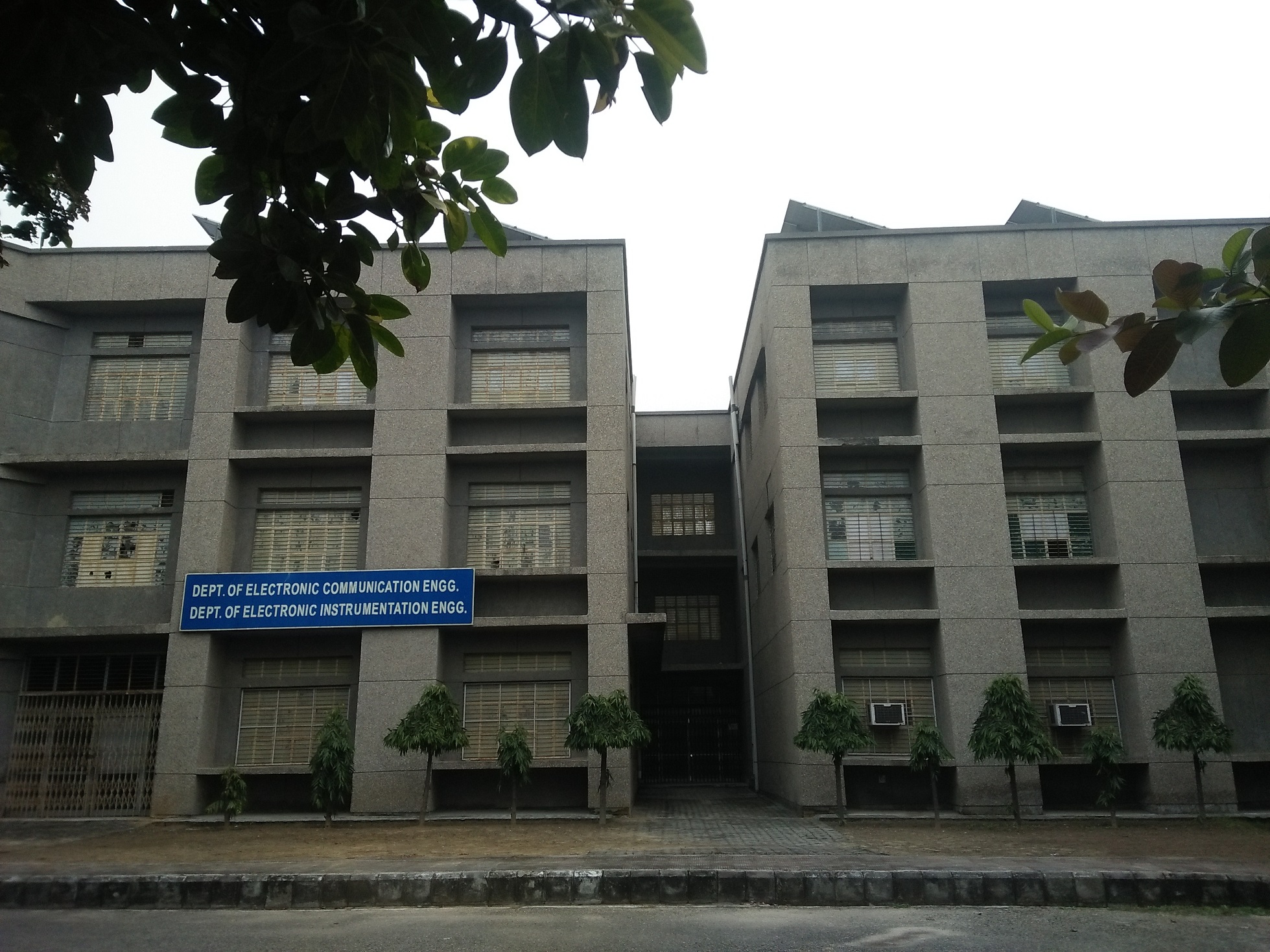 Sir Chhotu Ram Institute of Engineering and Technology Meerut Infrastructure & Academic Building photo (6) by Jeetu Raj