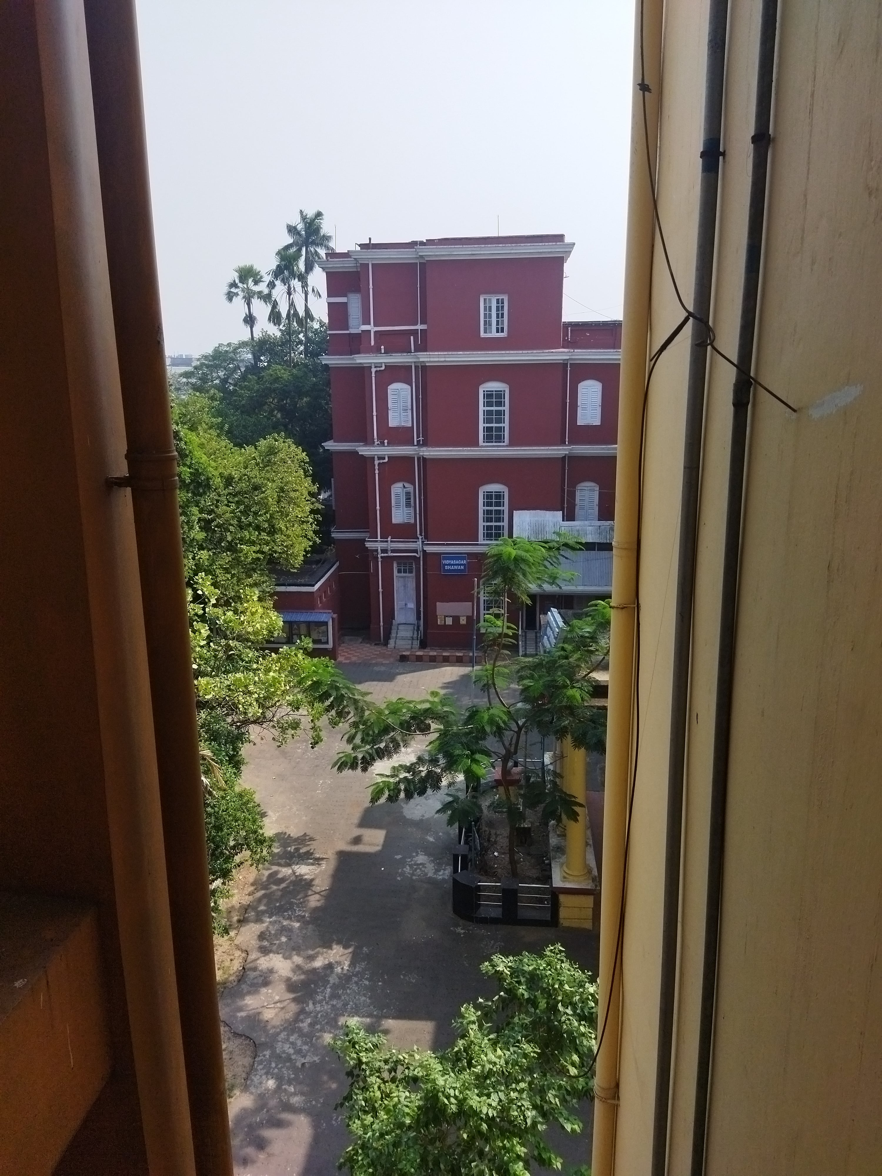 Bethune College Kolkata Campus photo (5) by Sharanya Das Ghosh