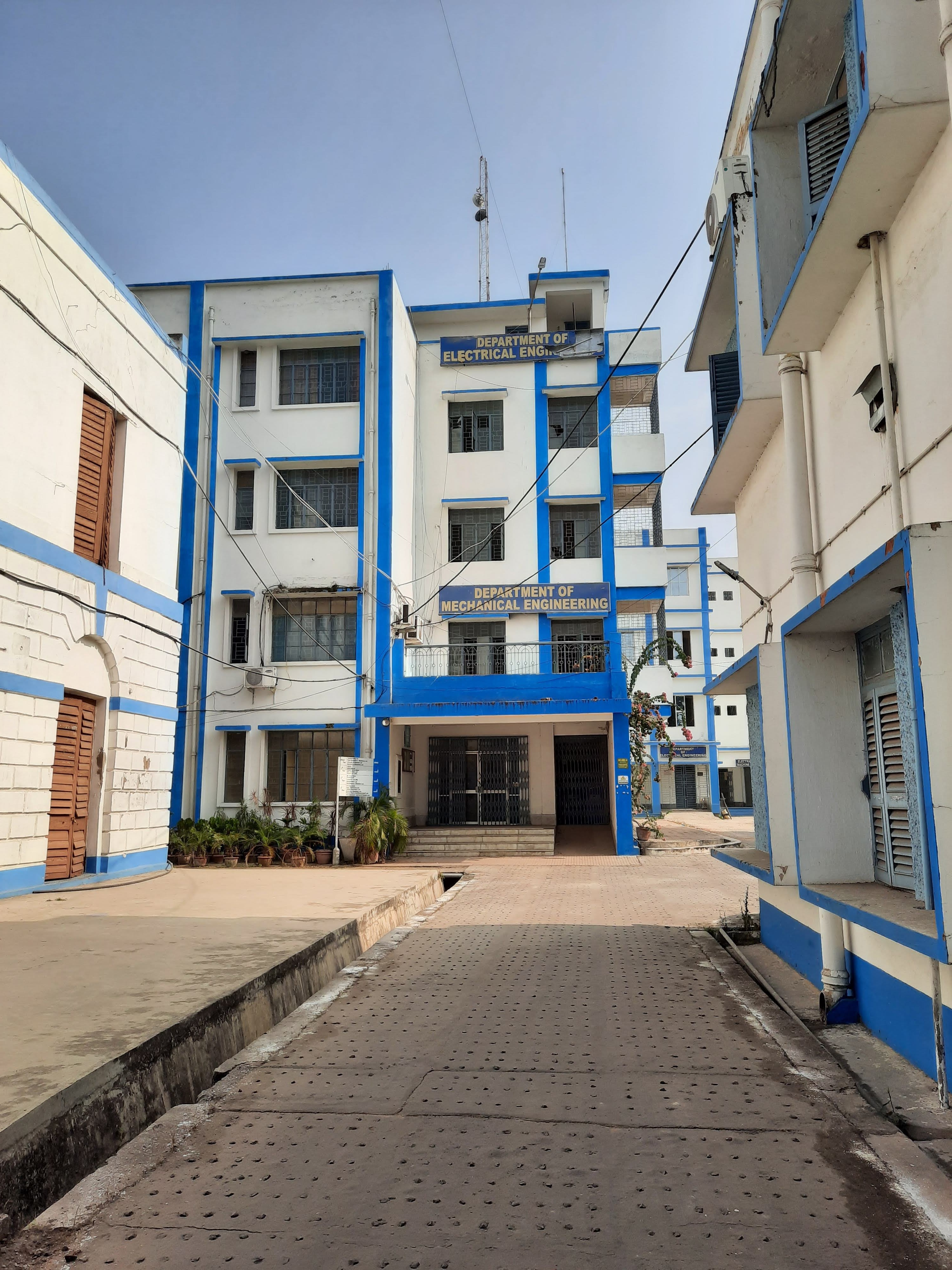 Government College of Engineering & Textile Technology Behrampore Campus photo (17) by Megha Sen