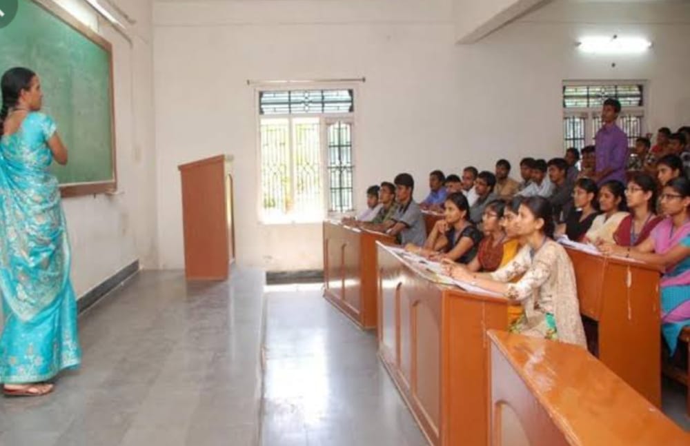 Gudlavalleru Engineering College General photo (18) by Mahesh