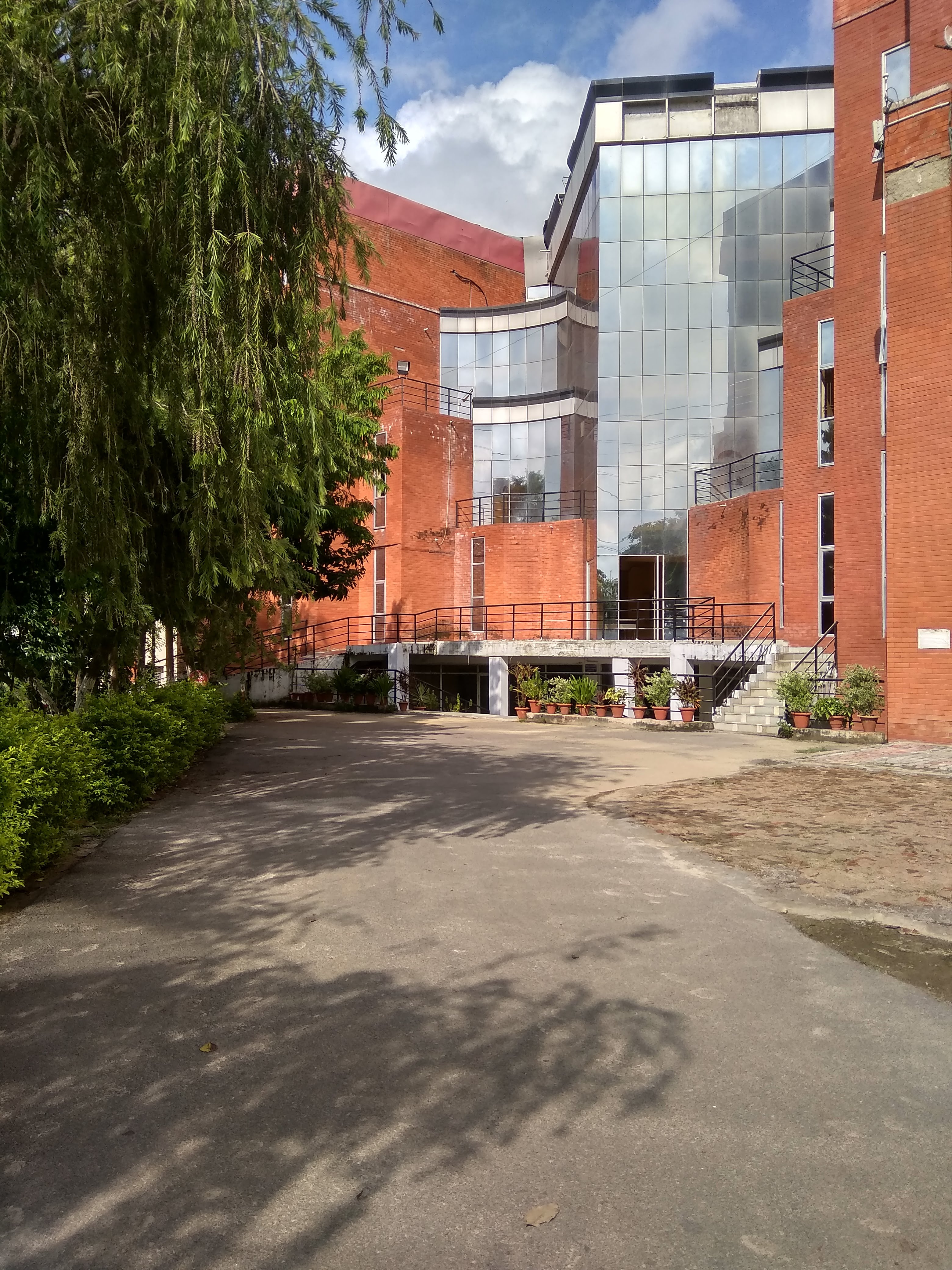 Goel Institute of Pharmacy & Sciences Lucknow General photo (1) by Abhay Pratap Singh
