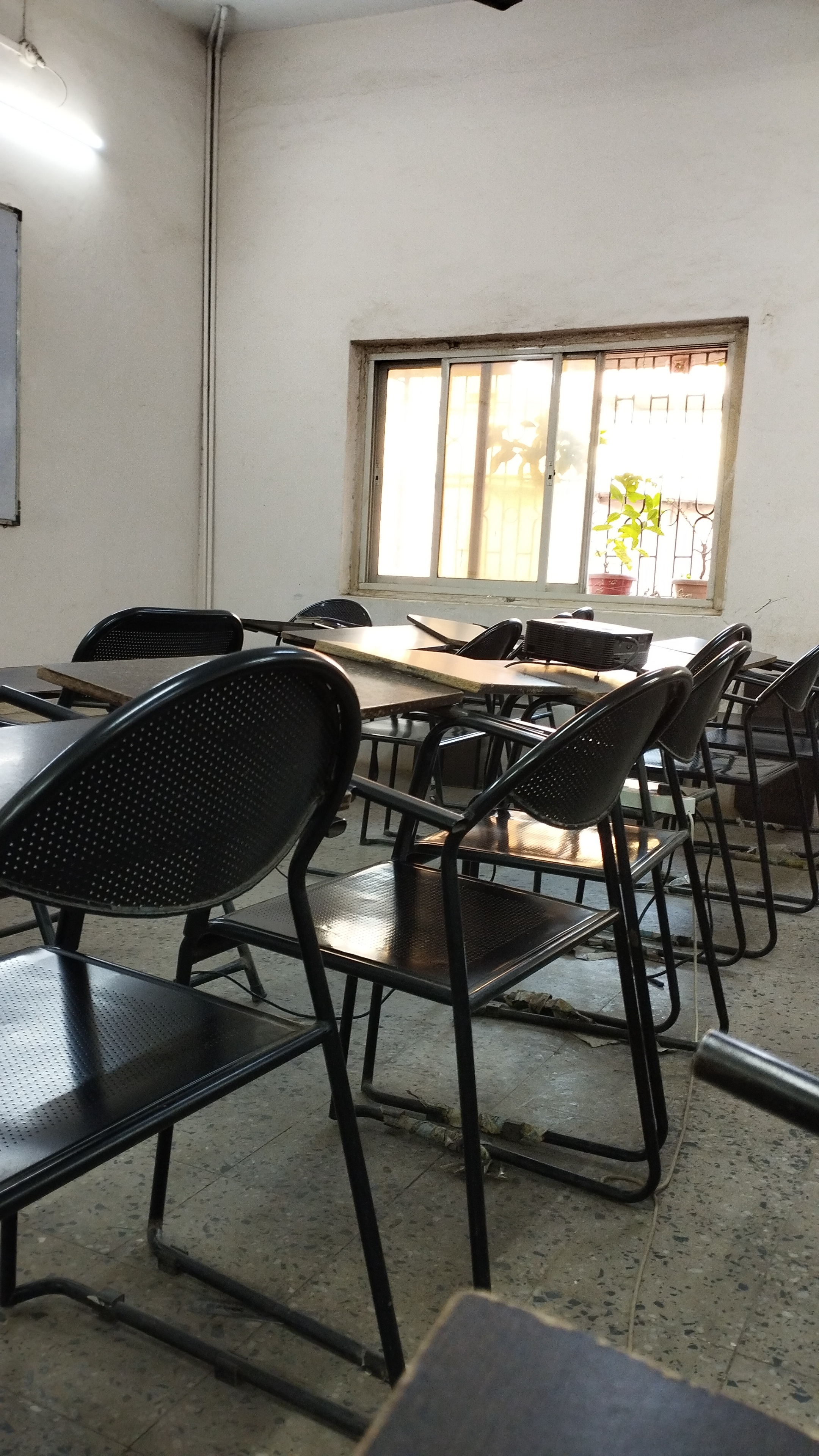 HR College of Commerce and Economics Mumbai General photo (10) by jyoti banswani